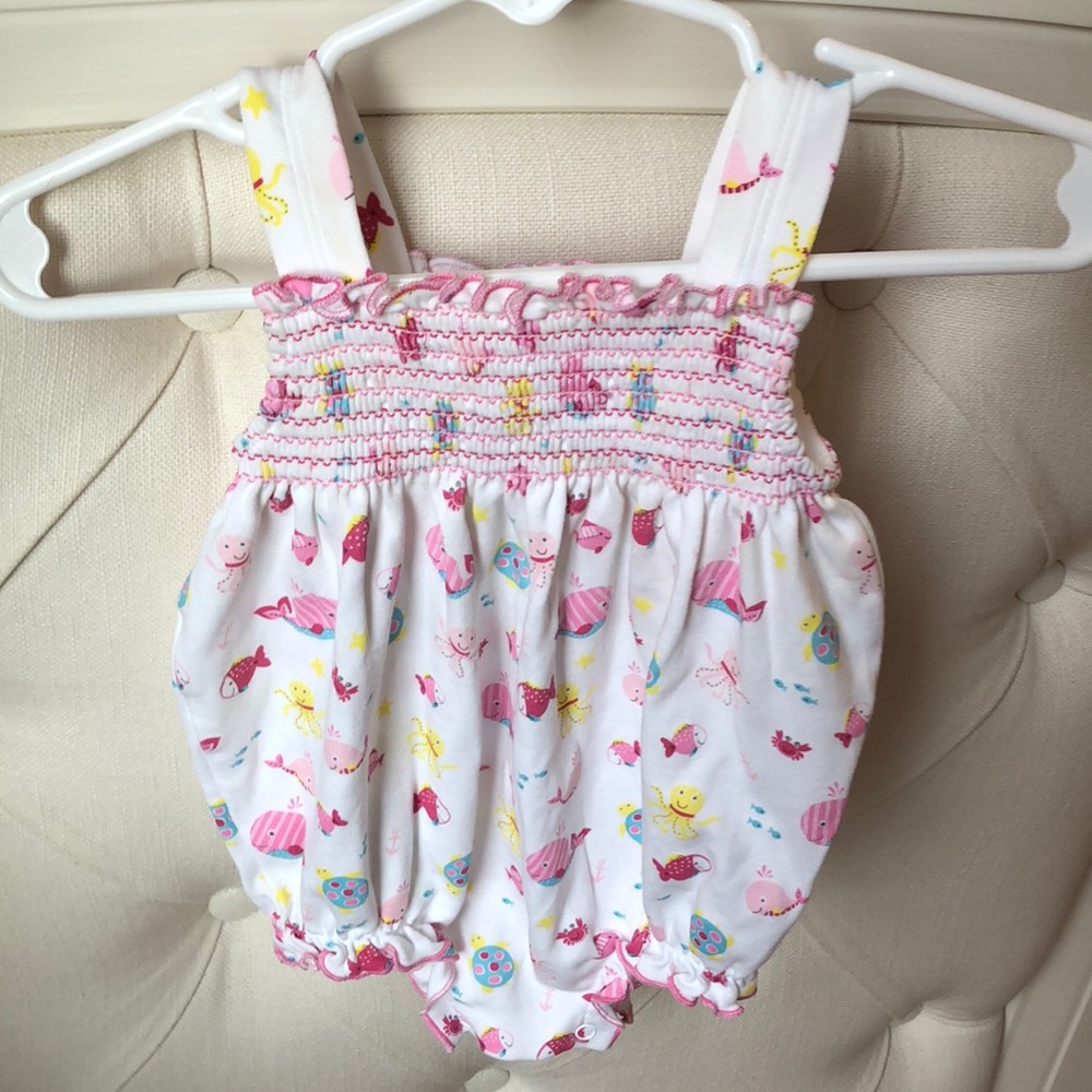 Kissy Kissy sea animals print bubble -sz 6-9 mos